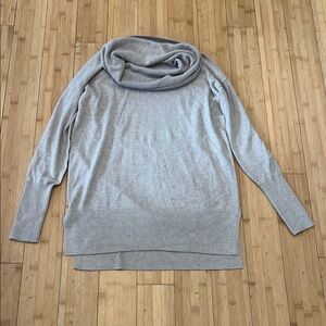 Loft Gray Women's Sweater
